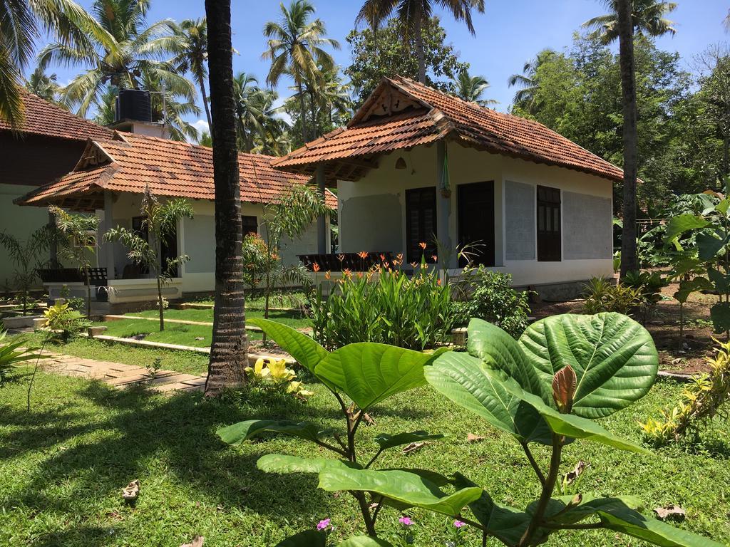 Divine Bliss Beach Resort Varkala Bagian luar foto