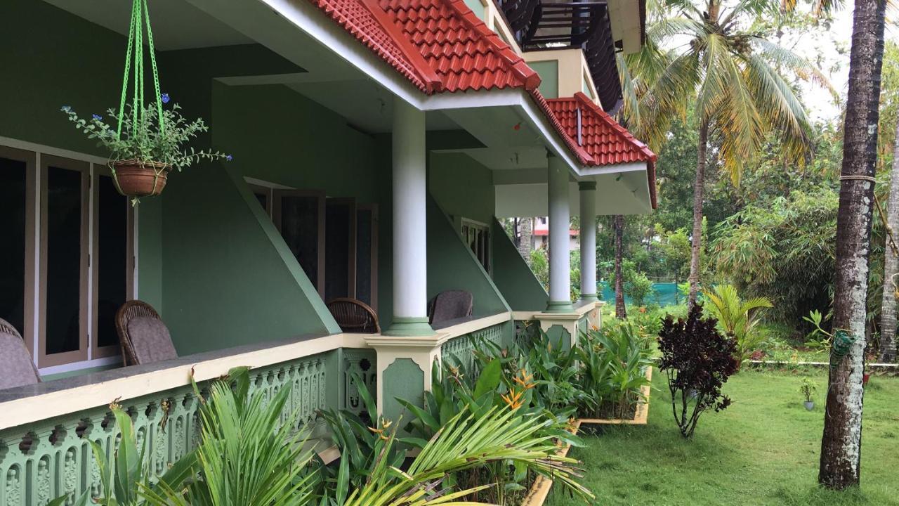 Divine Bliss Beach Resort Varkala Bagian luar foto