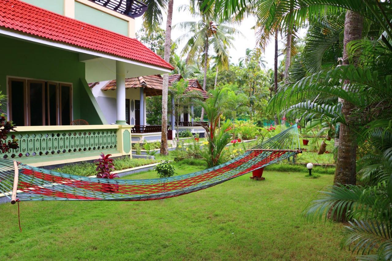 Divine Bliss Beach Resort Varkala Bagian luar foto