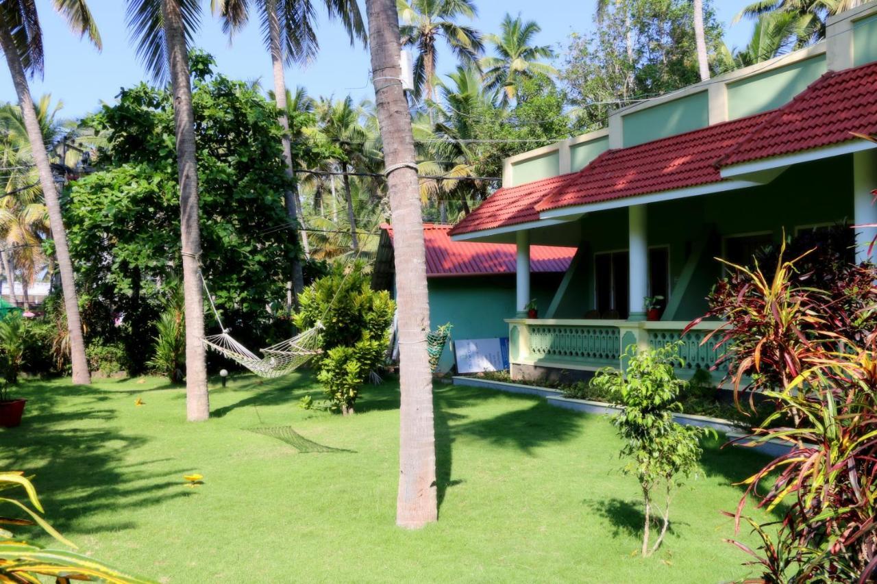 Divine Bliss Beach Resort Varkala Bagian luar foto